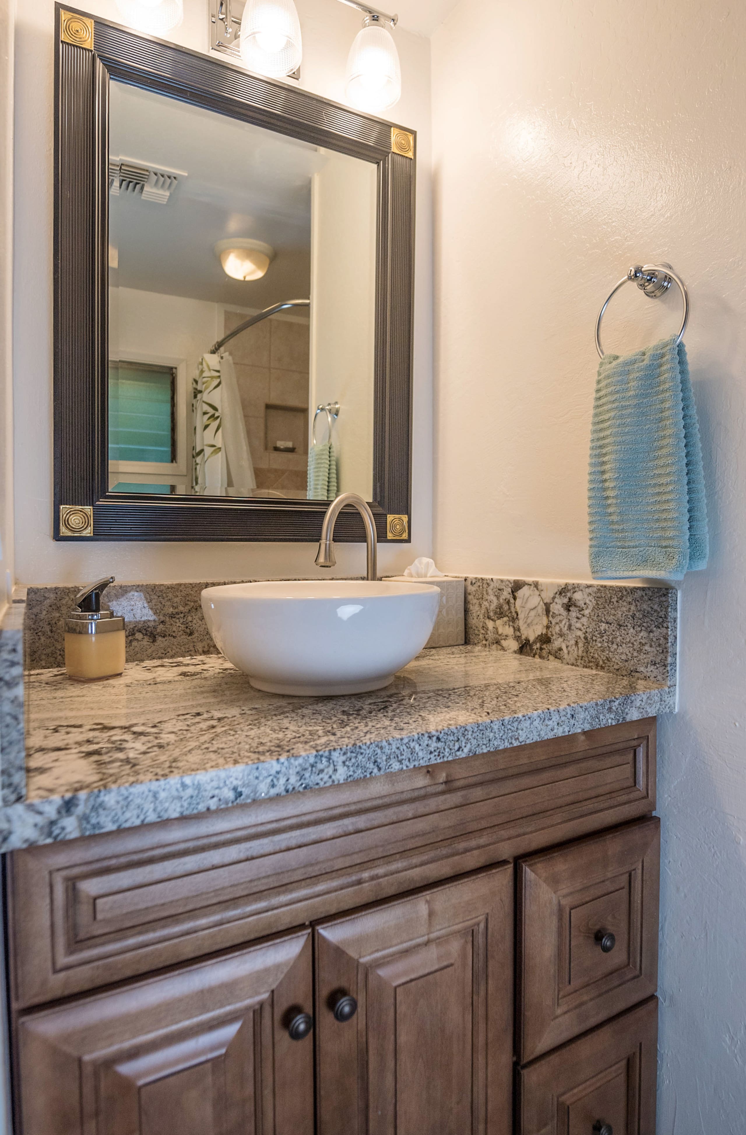 Home in Lahaina · ★4.91 · 4 bedrooms · 5 beds · 4 baths - Image 23