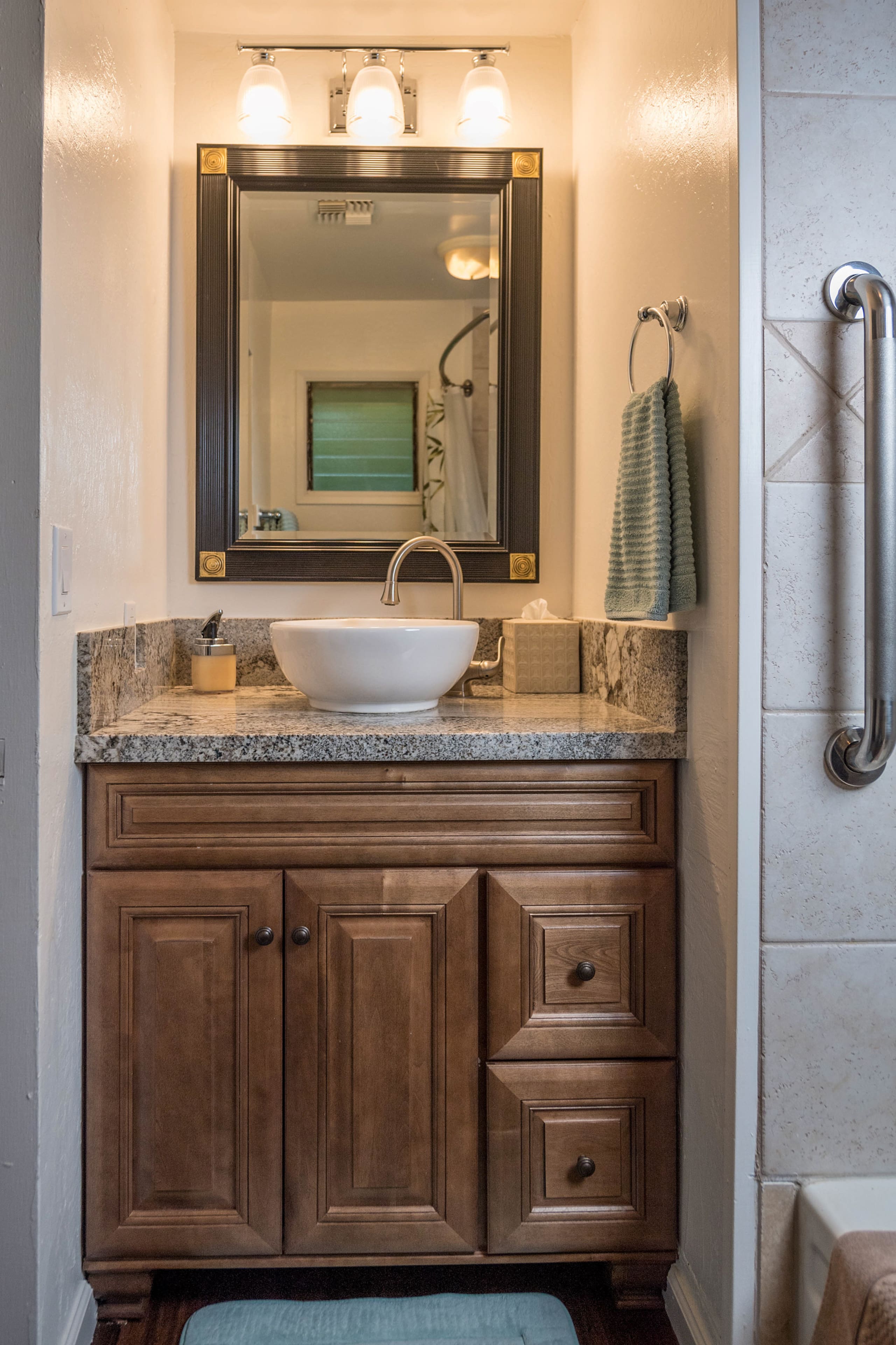 Home in Lahaina · ★4.91 · 4 bedrooms · 5 beds · 4 baths - Image 22
