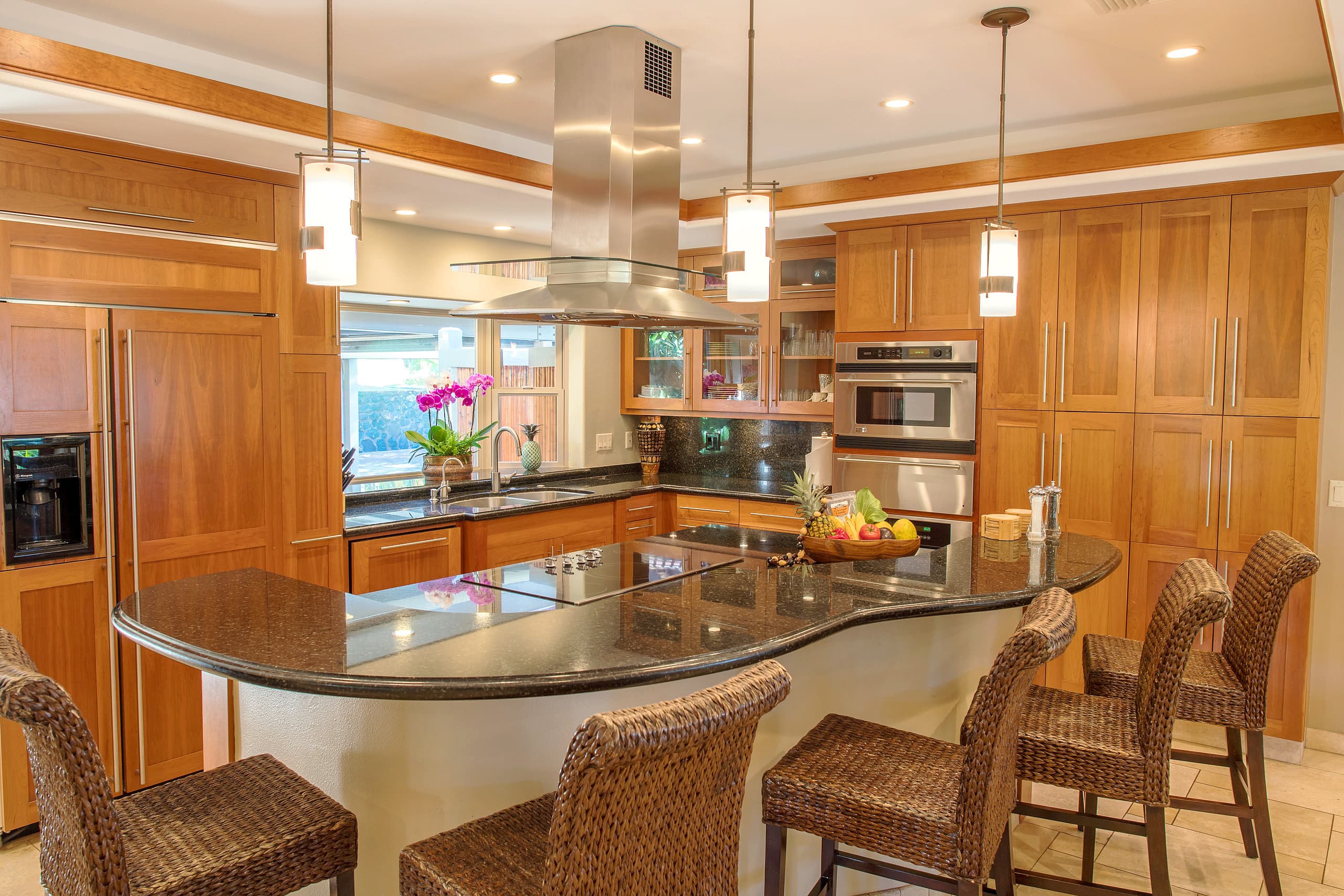 Home in Lahaina · ★4.91 · 4 bedrooms · 5 beds · 4 baths - Image 5