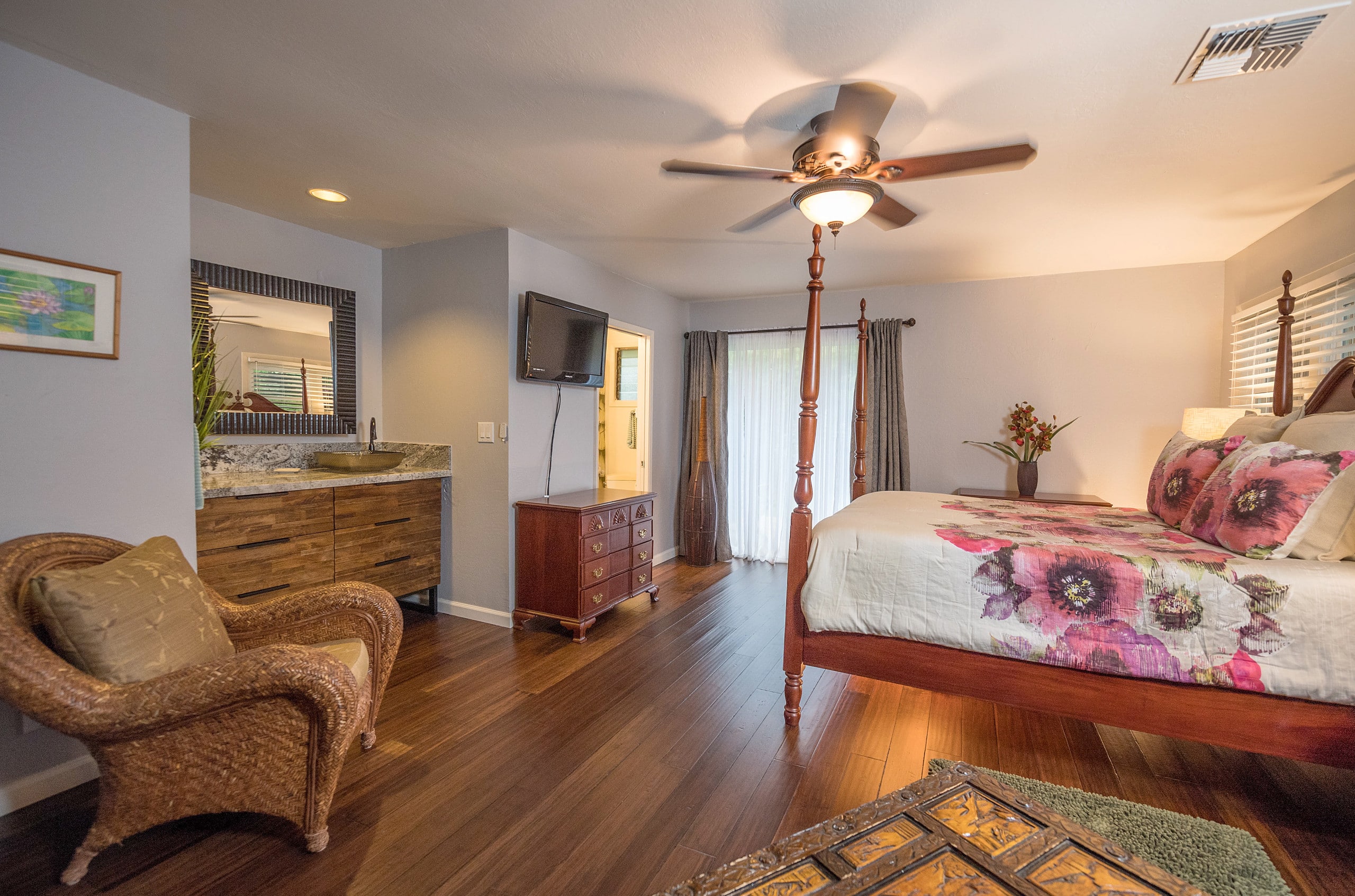 Home in Lahaina · ★4.91 · 4 bedrooms · 5 beds · 4 baths - Image 12