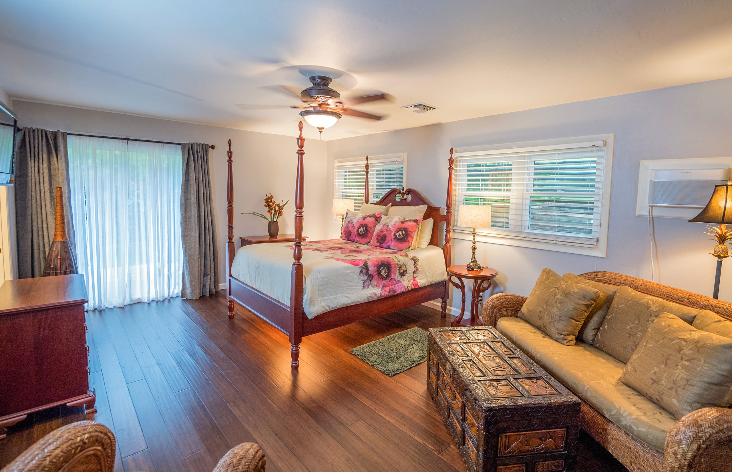 Home in Lahaina · ★4.91 · 4 bedrooms · 5 beds · 4 baths - Image 11