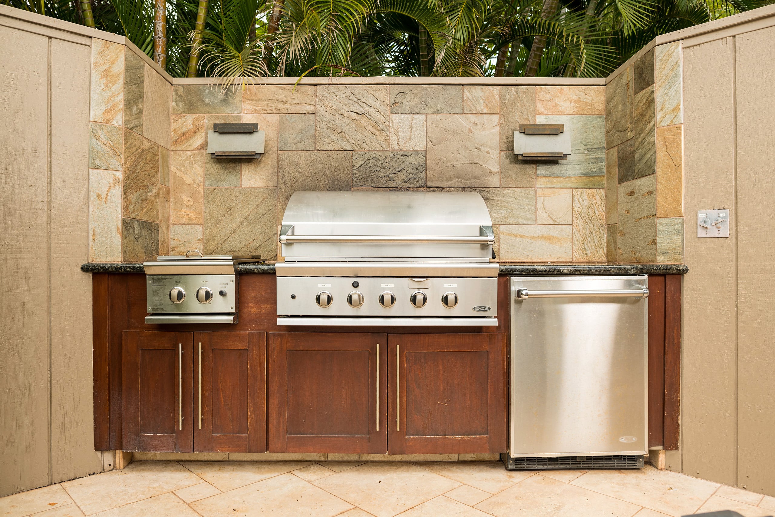 Home in Lahaina · ★4.91 · 4 bedrooms · 5 beds · 4 baths - Image 27