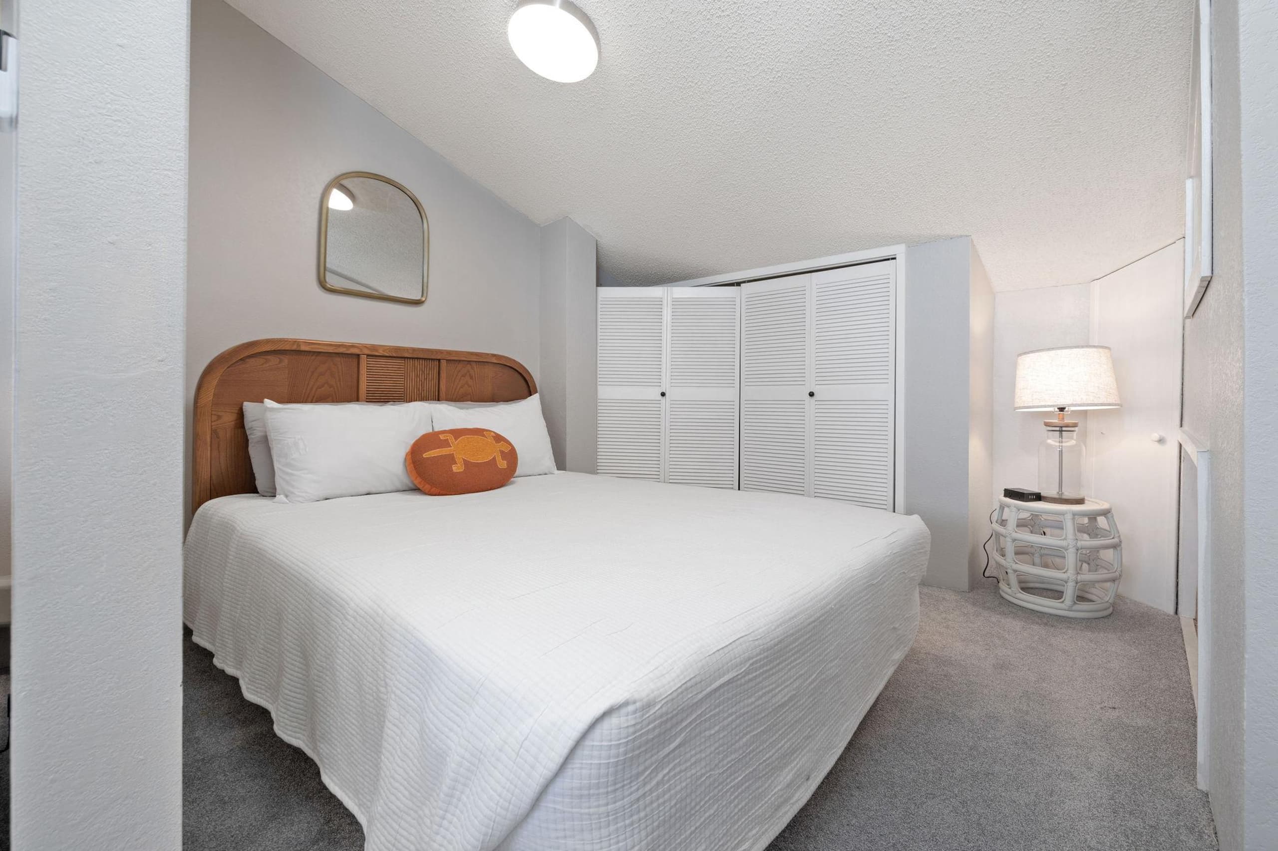 Condo in Kailua-Kona · ★4.67 · 3 bedrooms · 4 beds · 2 private baths - Image 25