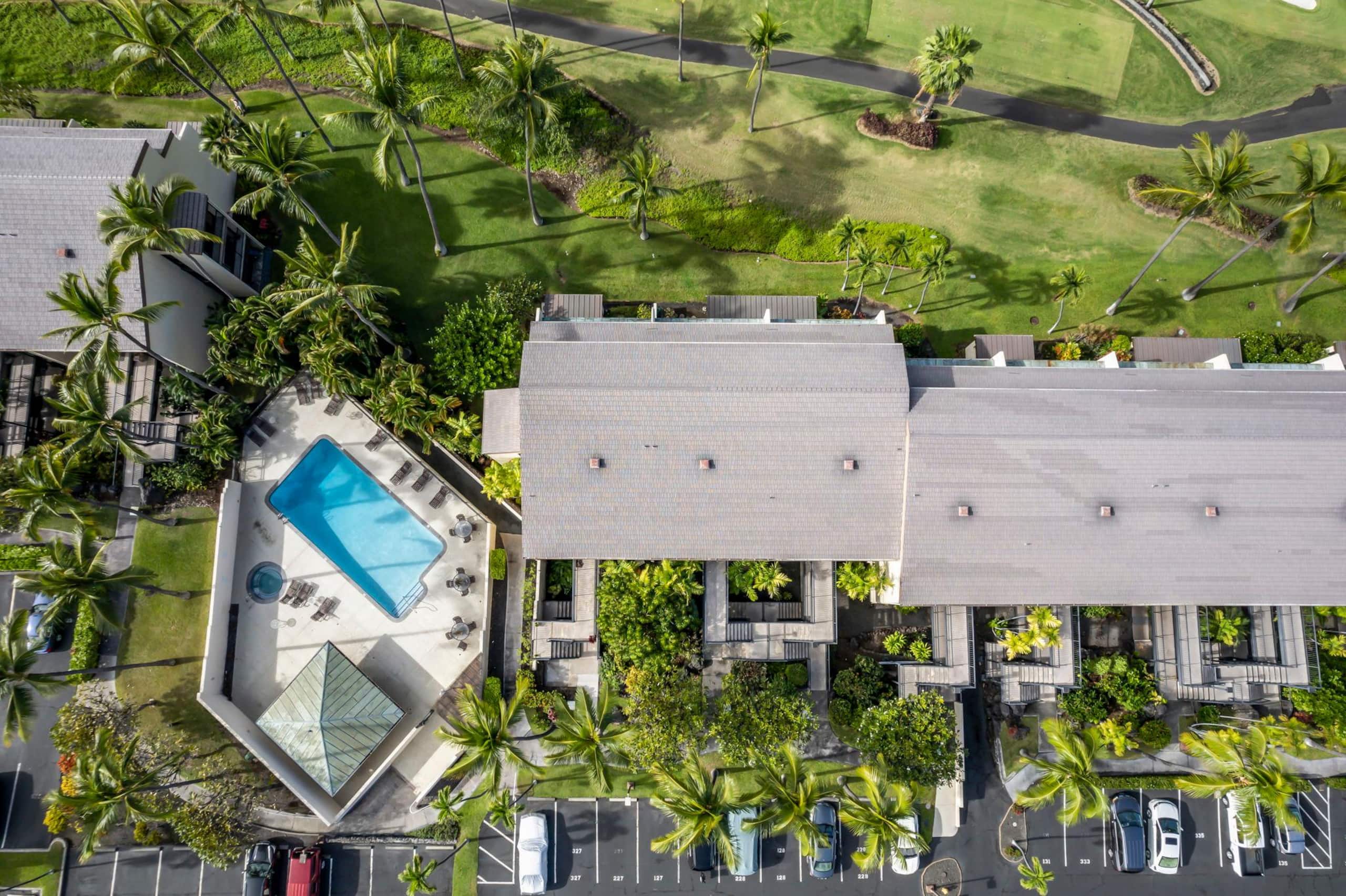 Condo in Kailua-Kona · ★4.67 · 3 bedrooms · 4 beds · 2 private baths - Image 42
