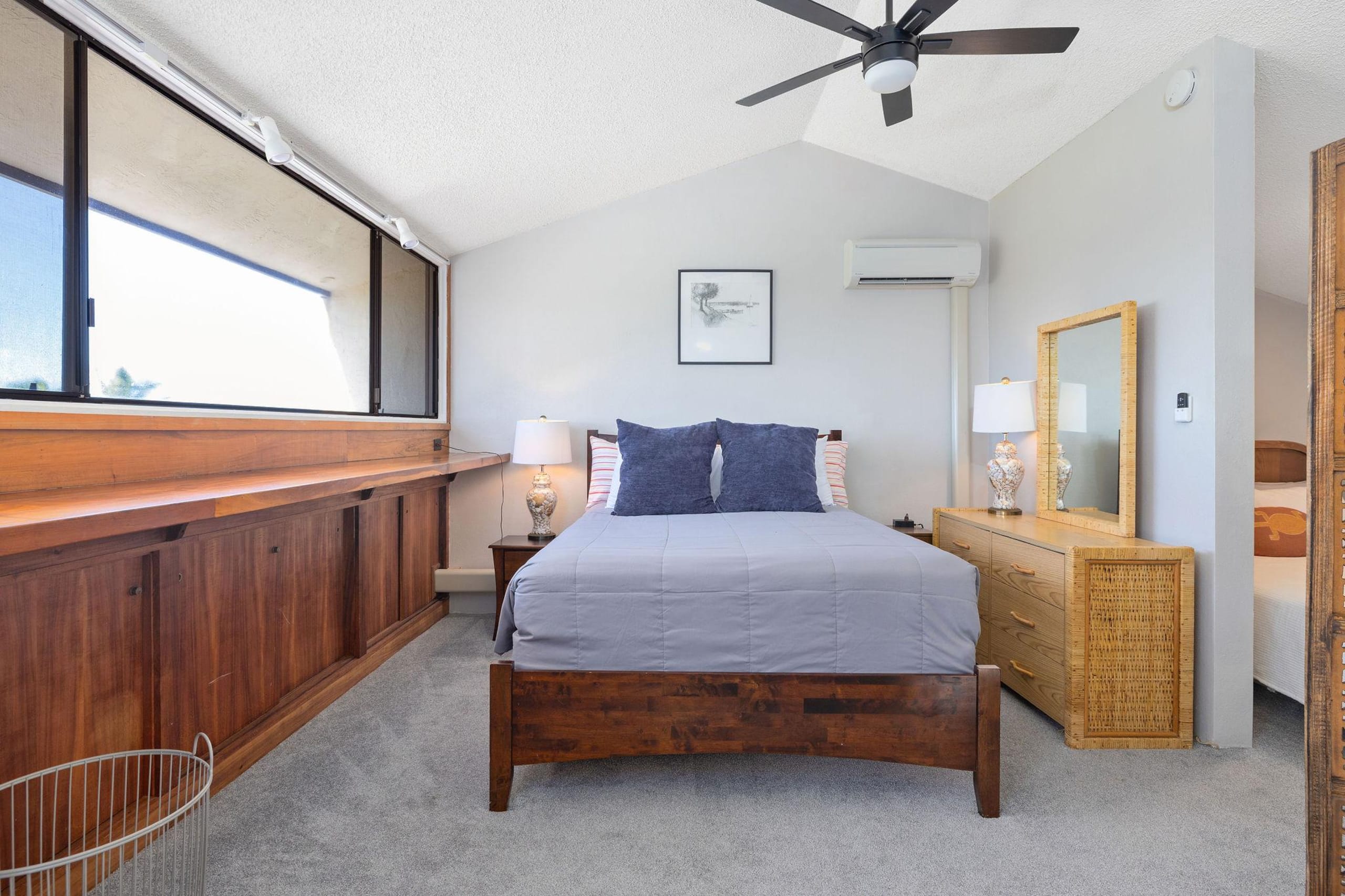 Condo in Kailua-Kona · ★4.67 · 3 bedrooms · 4 beds · 2 private baths - Image 24