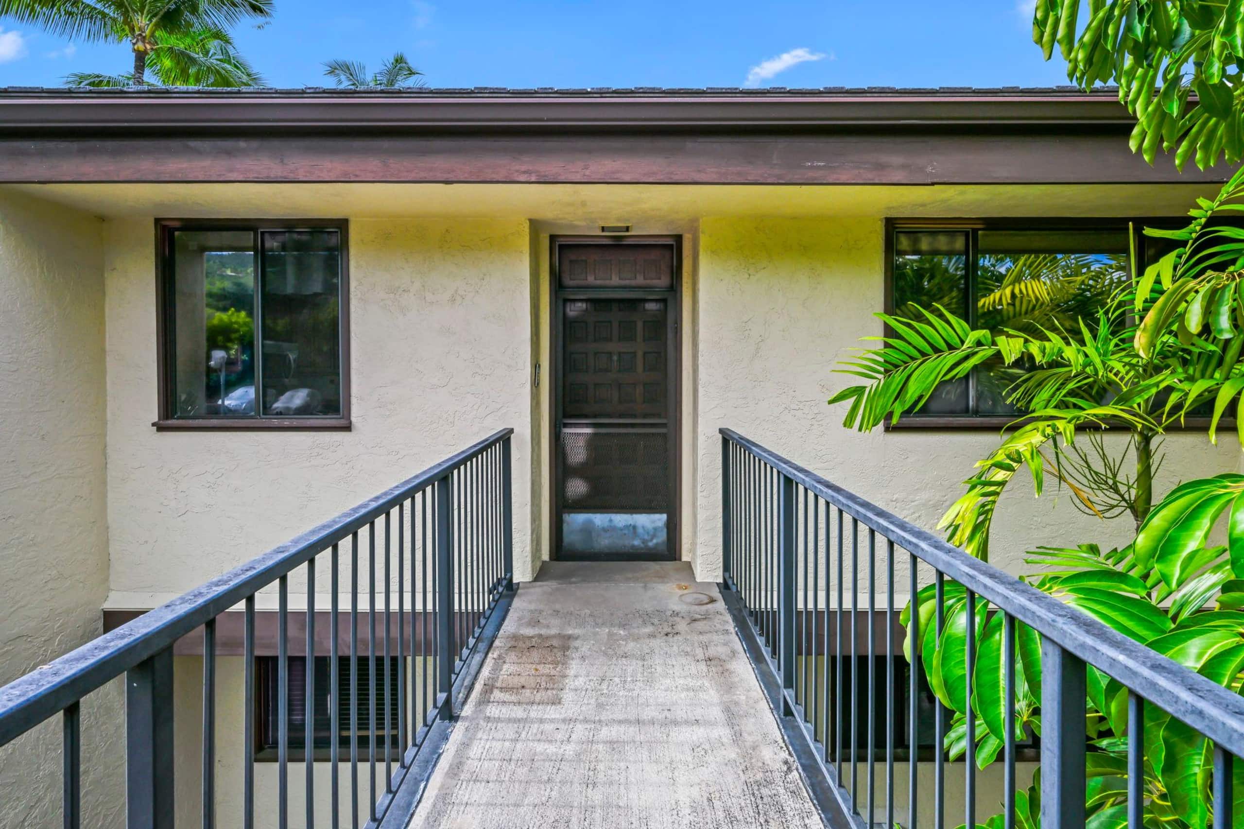 Condo in Kailua-Kona · ★4.67 · 3 bedrooms · 4 beds · 2 private baths - Image 44