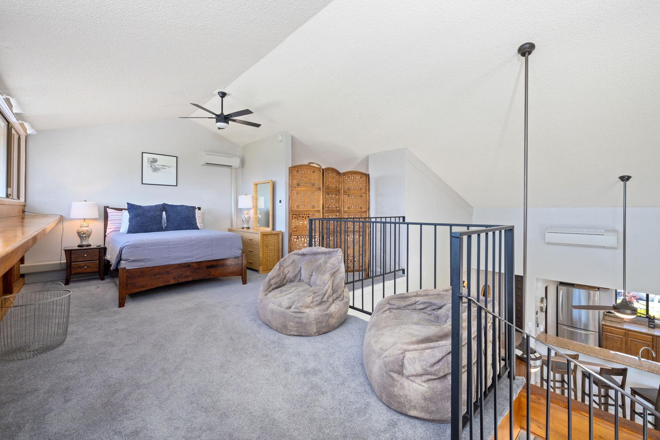 Condo in Kailua-Kona · ★4.67 · 3 bedrooms · 4 beds · 2 private baths - Image 22