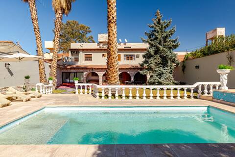 Fliphaus + Wine Country - 9 Bd 22pax Pool Jacuzzi