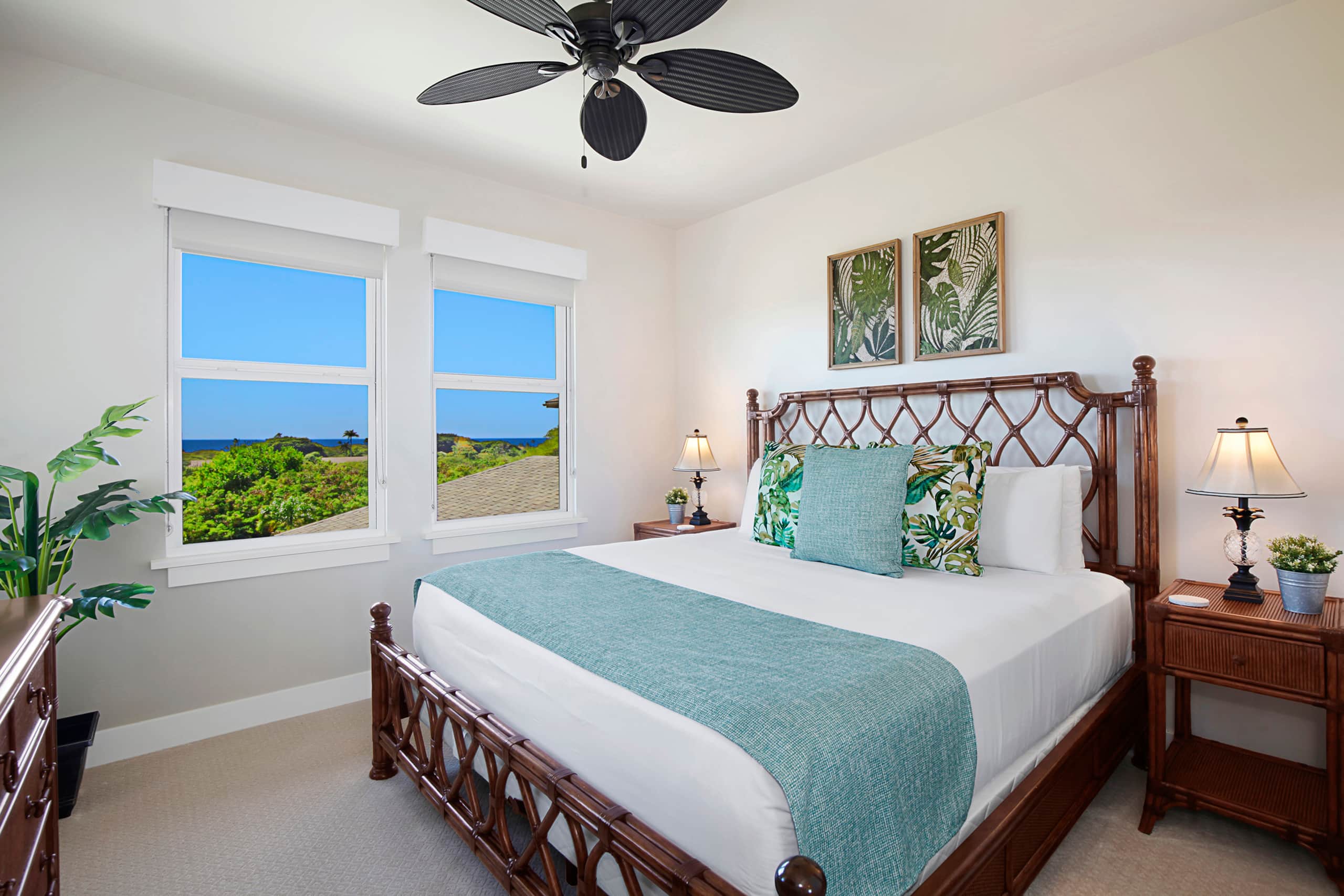 Townhouse in Koloa · ★4.95 · 4 bedrooms · 7 beds · 3.5 shared baths - Image 8