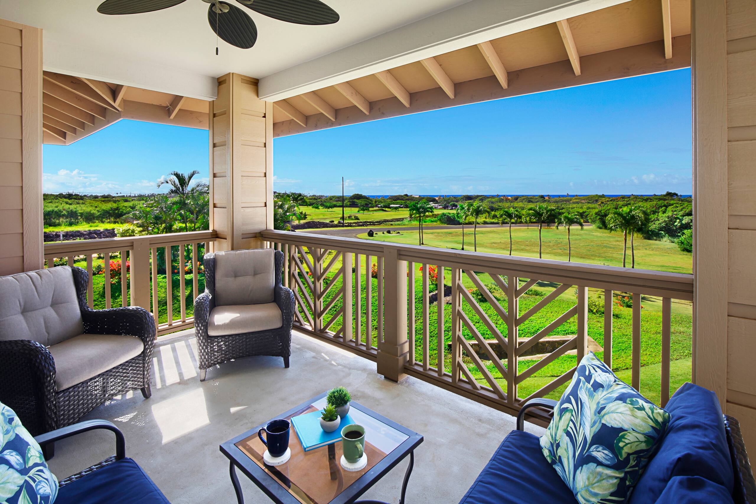 Townhouse in Koloa · ★4.95 · 4 bedrooms · 7 beds · 3.5 shared baths - Image 12