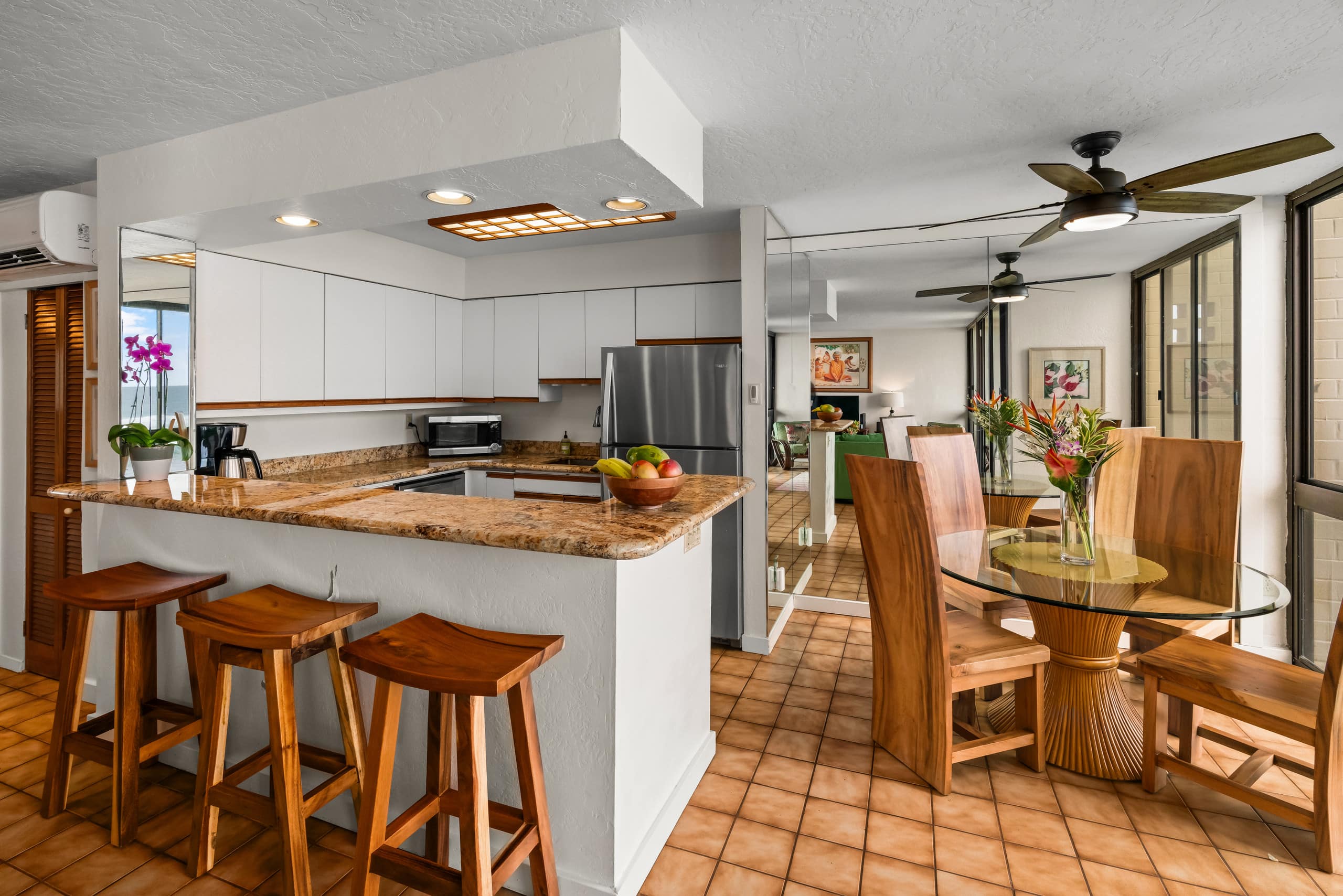 Kuhio Shores 215 Oceanfront, AC - Photo 12