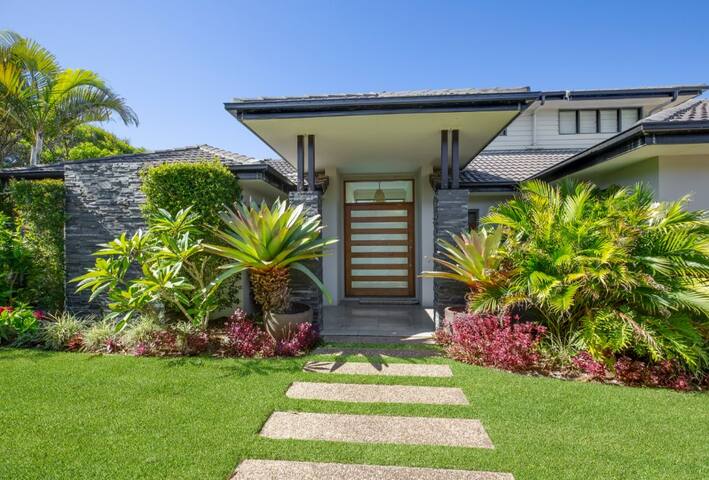 Absolute Beachfront Marcus gallery image 4