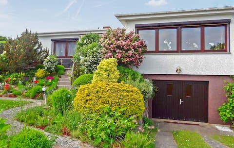 Nice home in Röbel/Müritz with kitchen