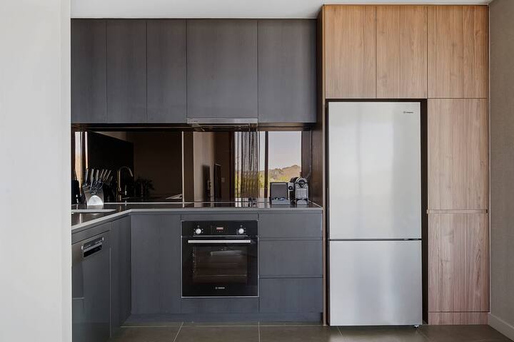 Forbes Manaa Living 2BR+1Bath Suite gallery image 2