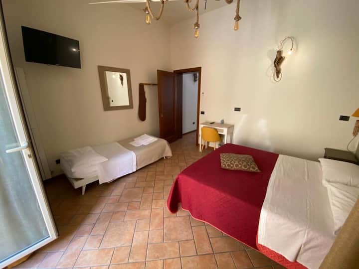 84 - Tripla P. T. / Veranda - Nodo Bolina - Porto Recanati