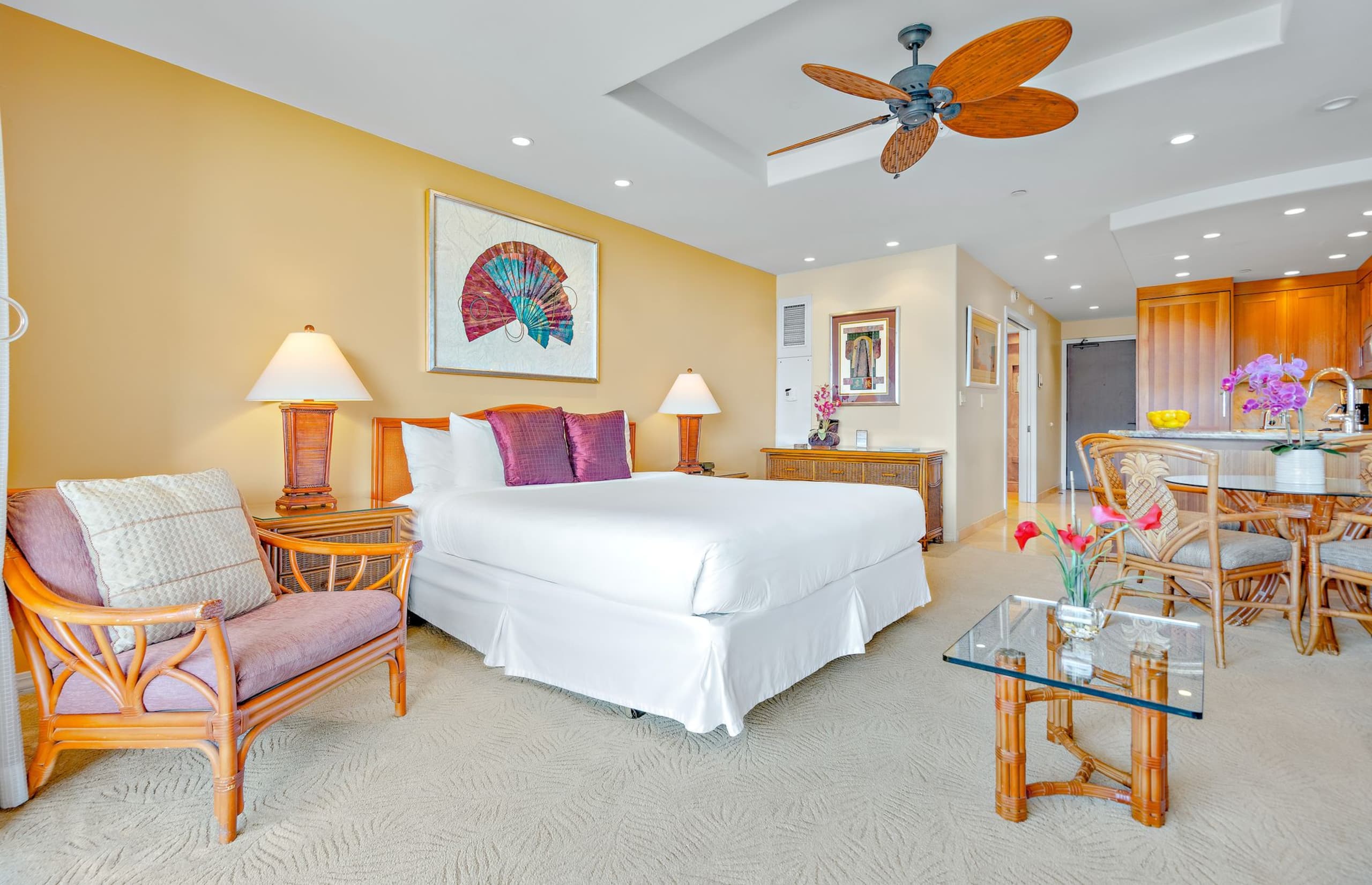 Condo in Lahaina · ★4.82 · Studio · 1 bed · 1 bath - Image 6