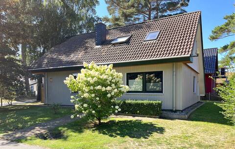 2 bedroom lovely apartment in Bodstedt