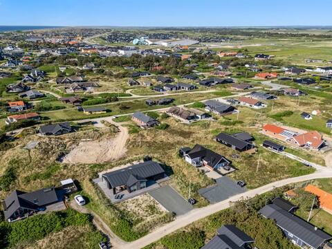 "Chenoa" - 350m from the sea by Interhome