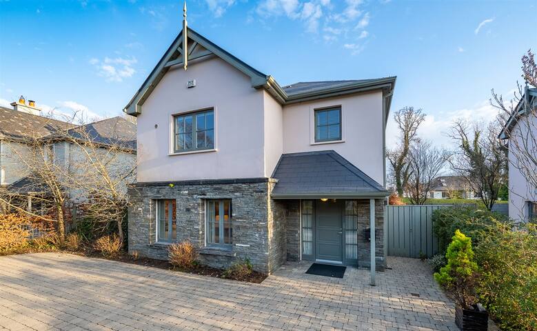Dream Ireland Holiday Homes managed Airbnb listing 3