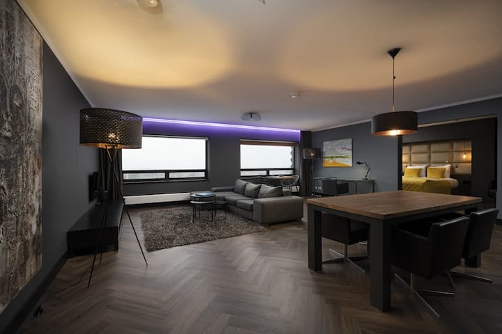 Amazing Apartment On 39th Floor 773 - Delft