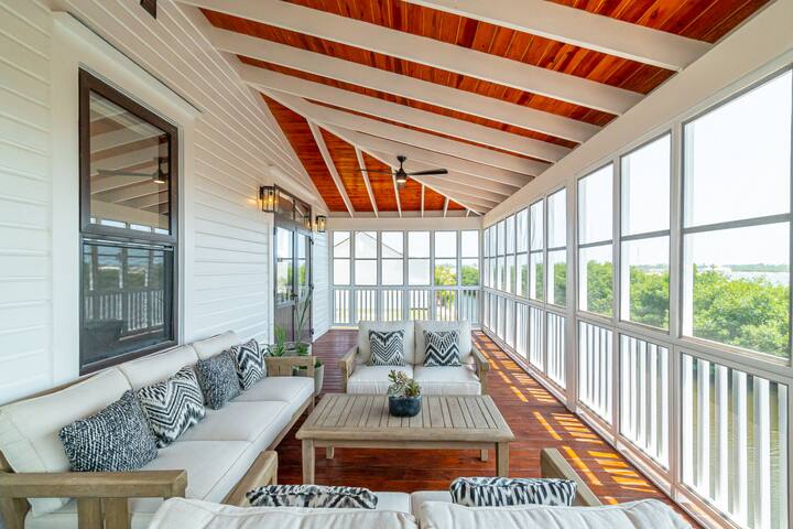 Casa Lush + Pool Club at Mahogany Bay gallery image 3