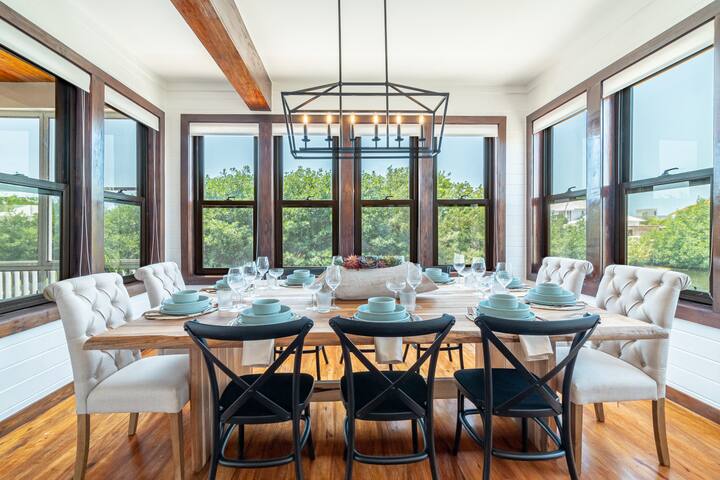 Casa Lush + Pool Club at Mahogany Bay gallery image 2