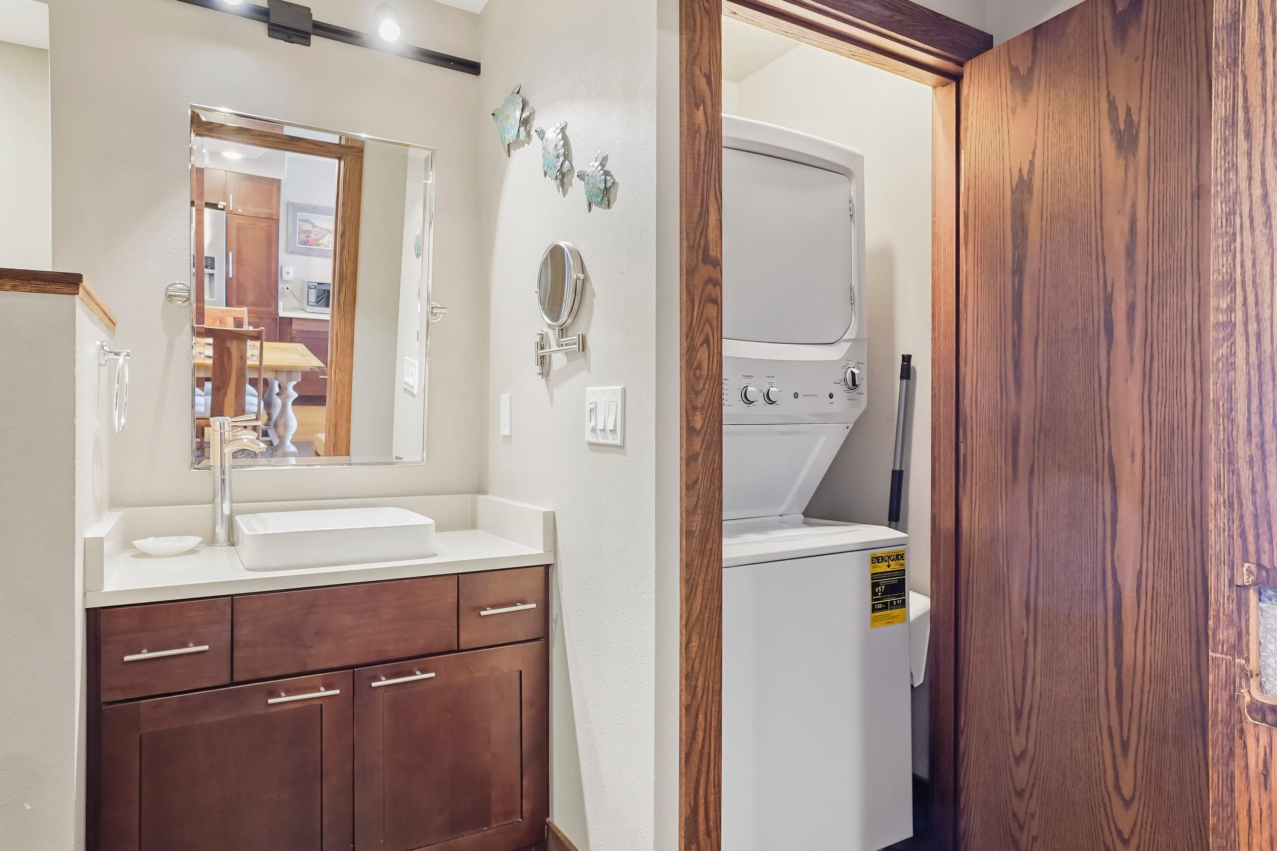Home in Lahaina · ★4.78 · 1 bedroom · 2 beds · 2 baths - Image 24