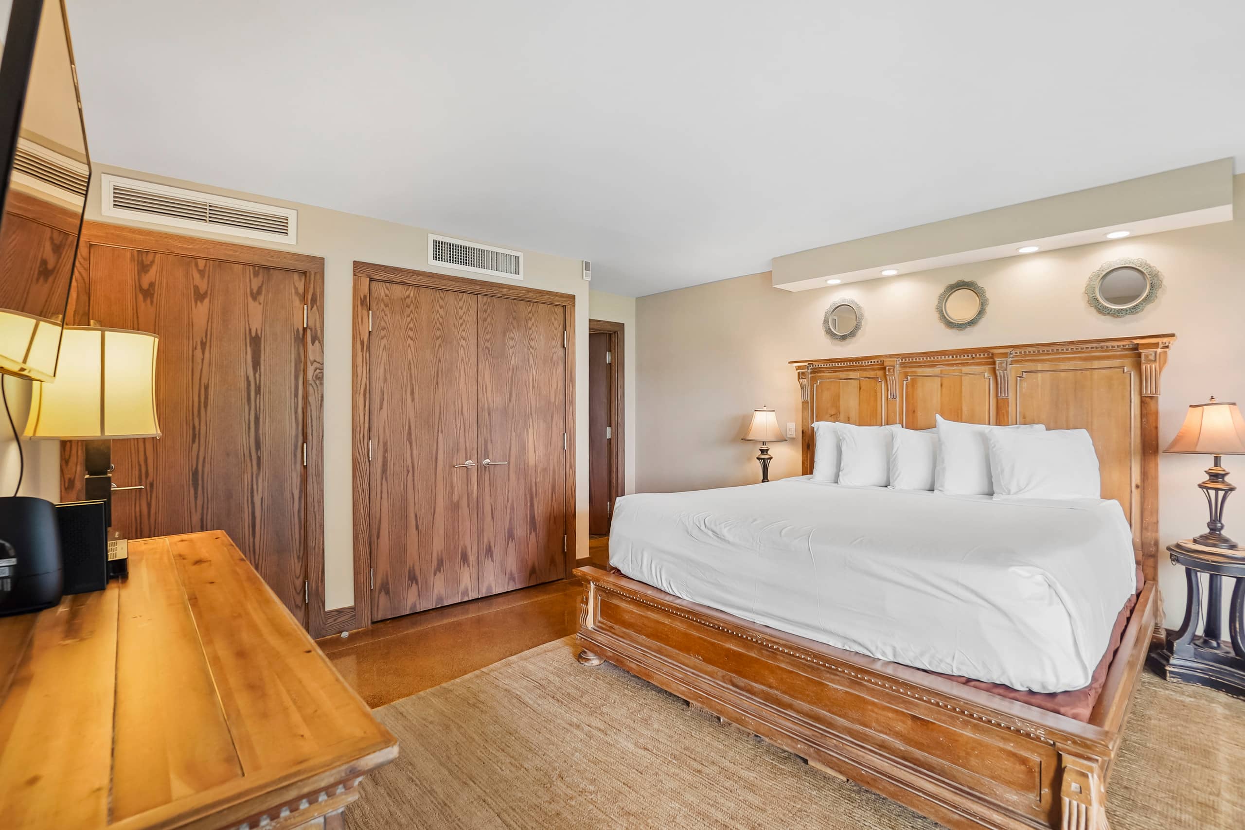 Home in Lahaina · ★4.78 · 1 bedroom · 2 beds · 2 baths - Image 14