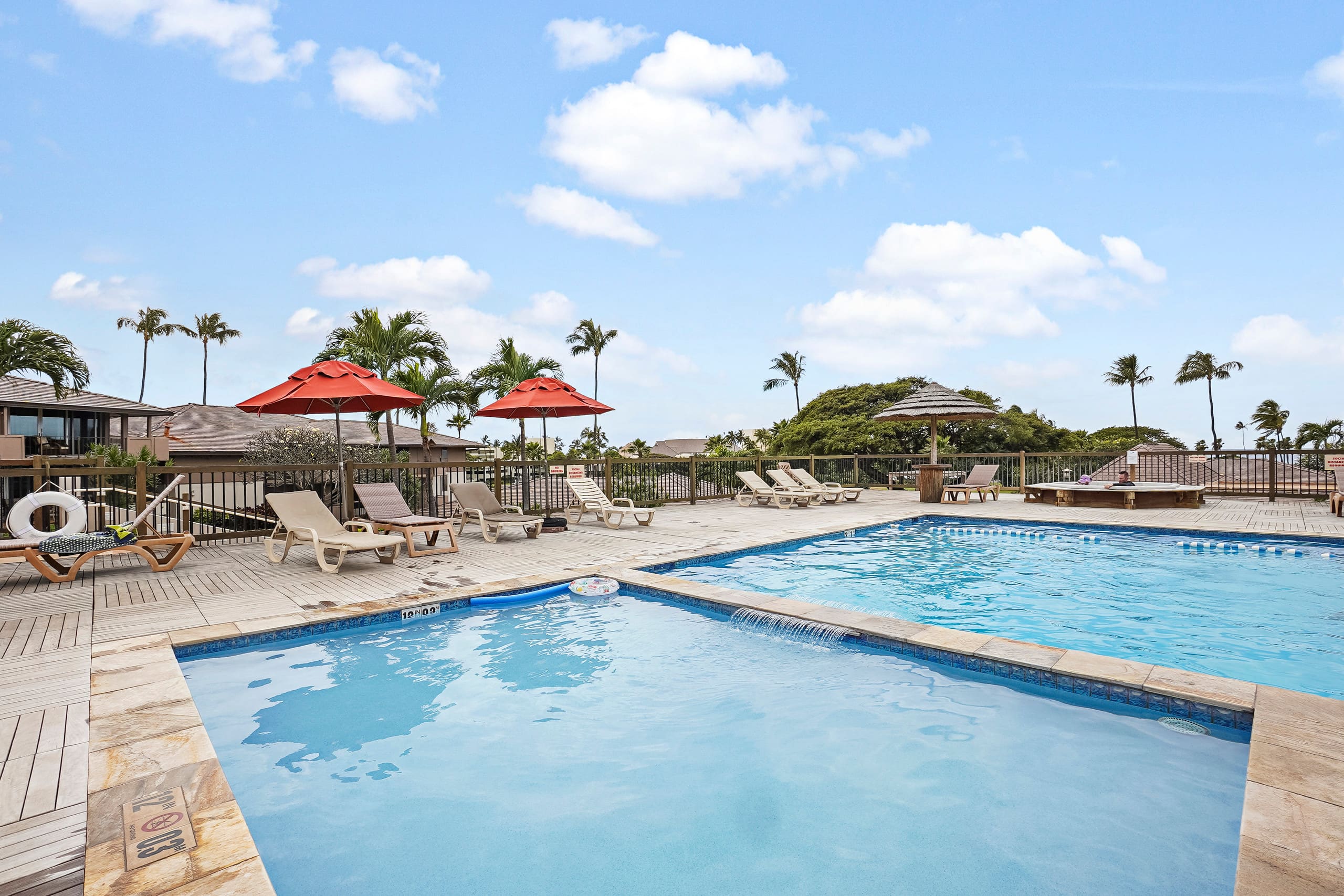 Home in Lahaina · ★4.78 · 1 bedroom · 2 beds · 2 baths - Image 38