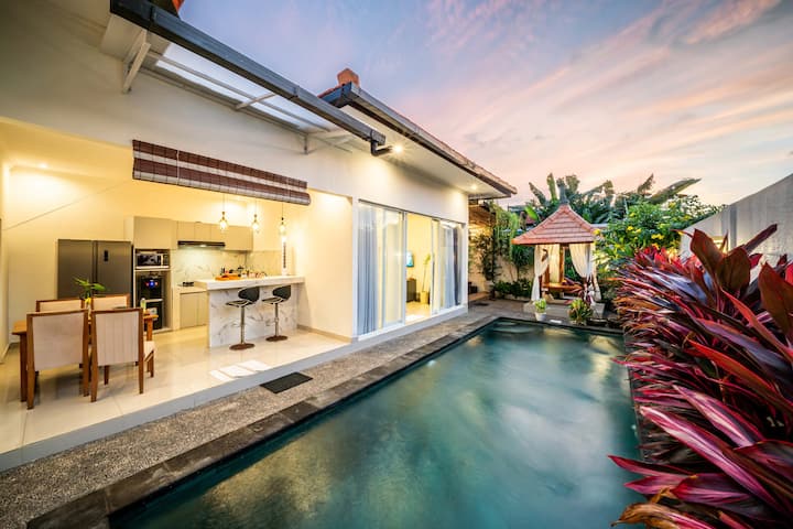 Bali Rosa Villa - Bali