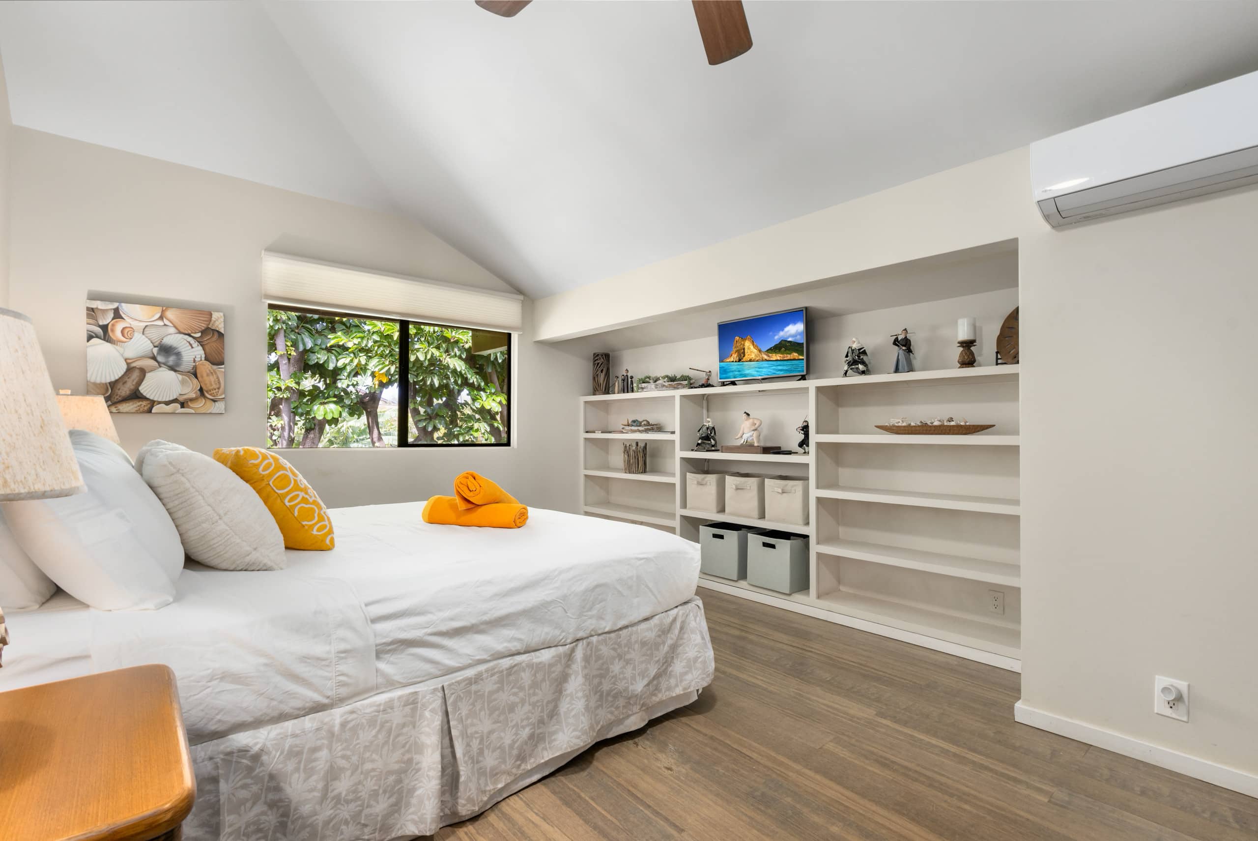 Condo in Kihei · ★4.83 · 3 bedrooms · 4 beds · 2.5 shared baths - Image 24