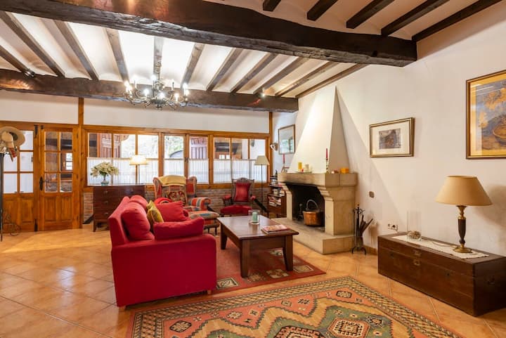 Carlota · By Wehomes · Renedo De Cabuerniga - Ruente