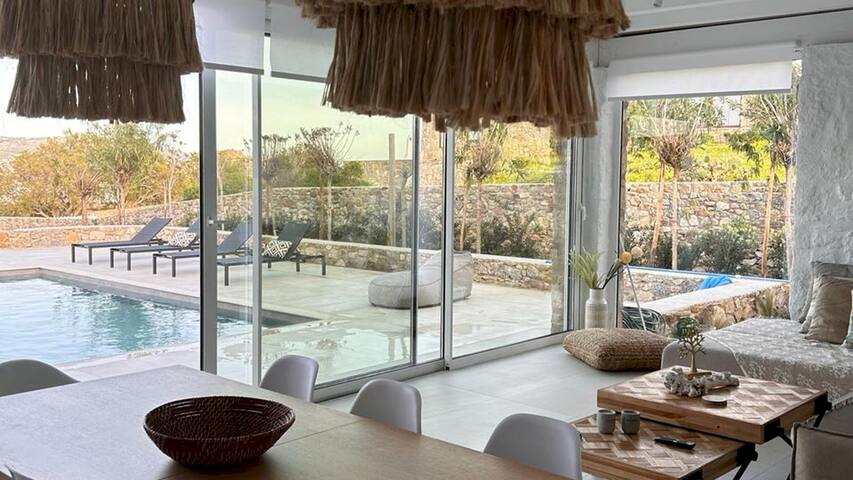 AmbienteVillas-5Bd Villa-Agios Ioannis gallery image 2