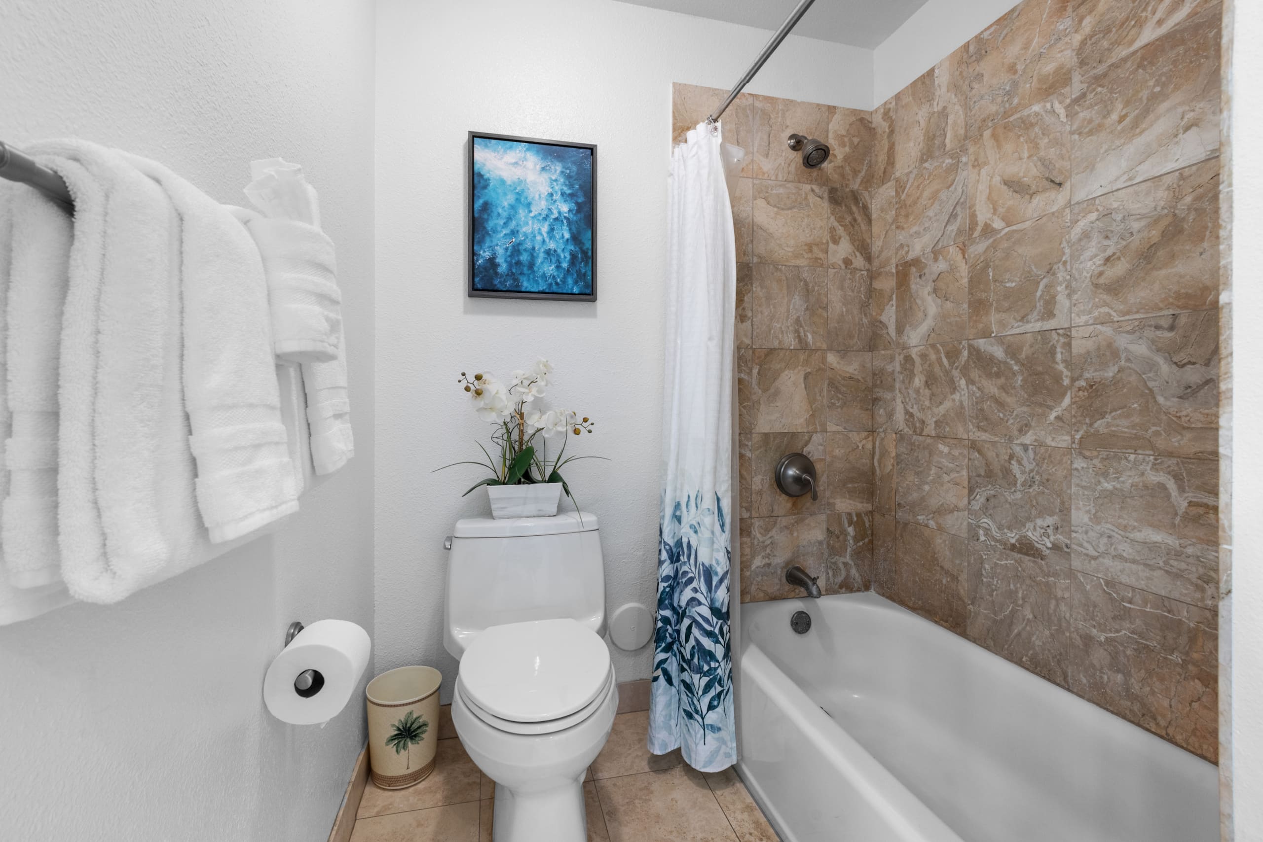Condo in Kihei · ★4.57 · 1 bedroom · 2 beds · 2 baths - Image 20