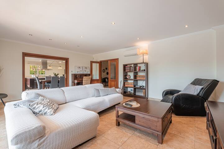 Villa Joan Deia Escultor gallery image 5