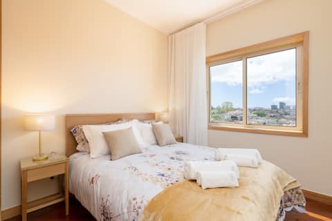 Top Airbnb: HostWise - Anna´s Flats | River View em Mafamude