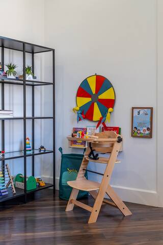 Family Oriented Apartment in Rambla Catalunya gallery image 5