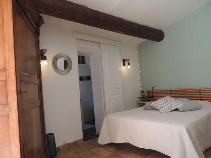 Chambre Aubergine Double - Pertuis