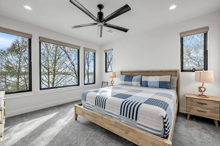 Dormitorio 4: cama king.