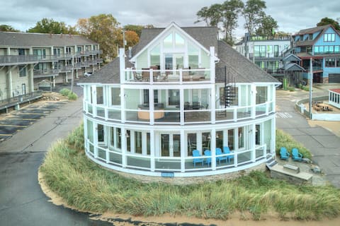 Beach Glass Cottage on North Beach