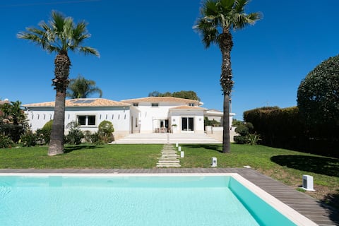 Villa Elena by Ortigia Apartments