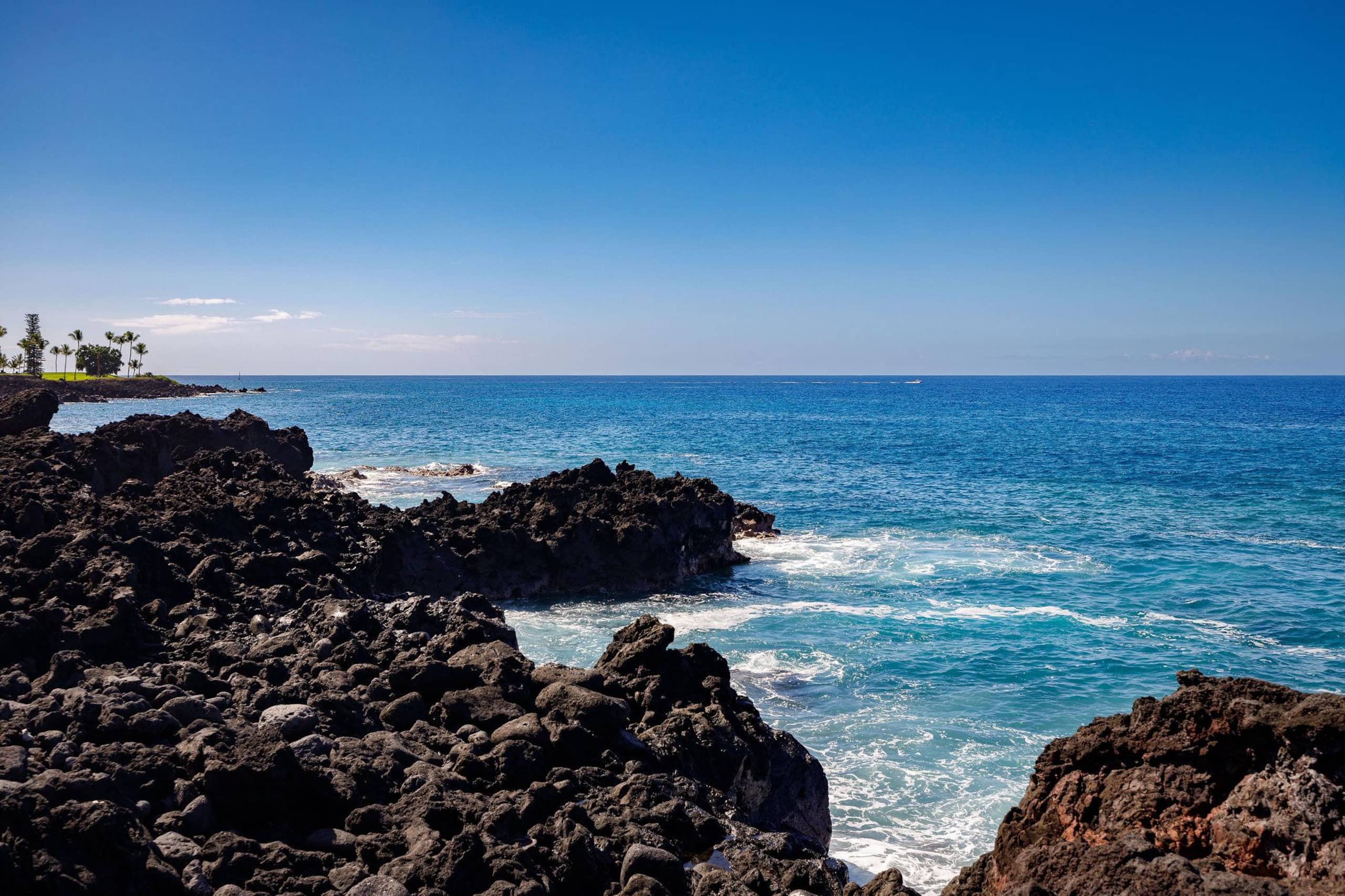 Condo in Kailua-Kona · ★4.73 · 2 bedrooms · 3 beds · 2 private baths - Image 29