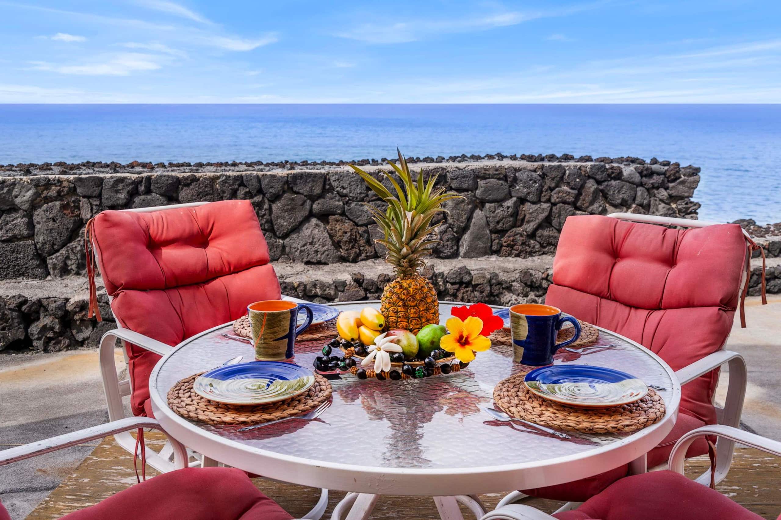 Condo in Kailua-Kona · ★4.73 · 2 bedrooms · 3 beds · 2 private baths - Image 1