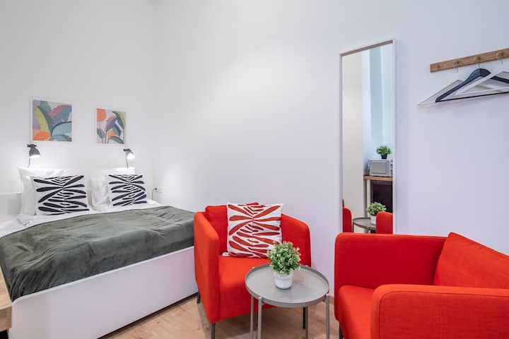 Very Small - A/c - Central - Budapest