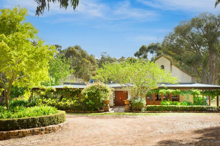 Wisteria Vines Estate—Rustic Elegance by the Coast gallery image 5