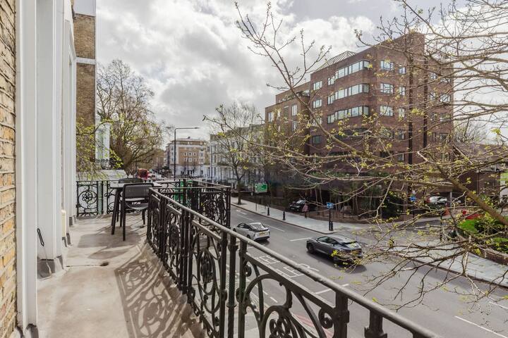 Blueground | Earls Court, nr shops, dining & tube gallery image 4