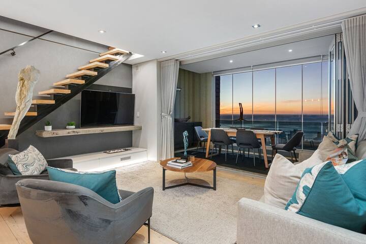 Elements on Battery gallery image 5