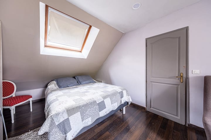 C1 Maison Proche Disney/Paris - Houses for Rent in Couilly-Pont
