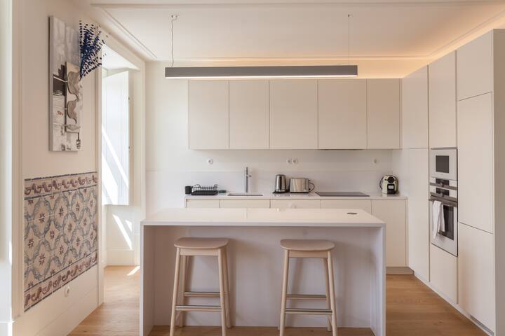 FLH Downtown Central Stylish Apartment gallery image 5