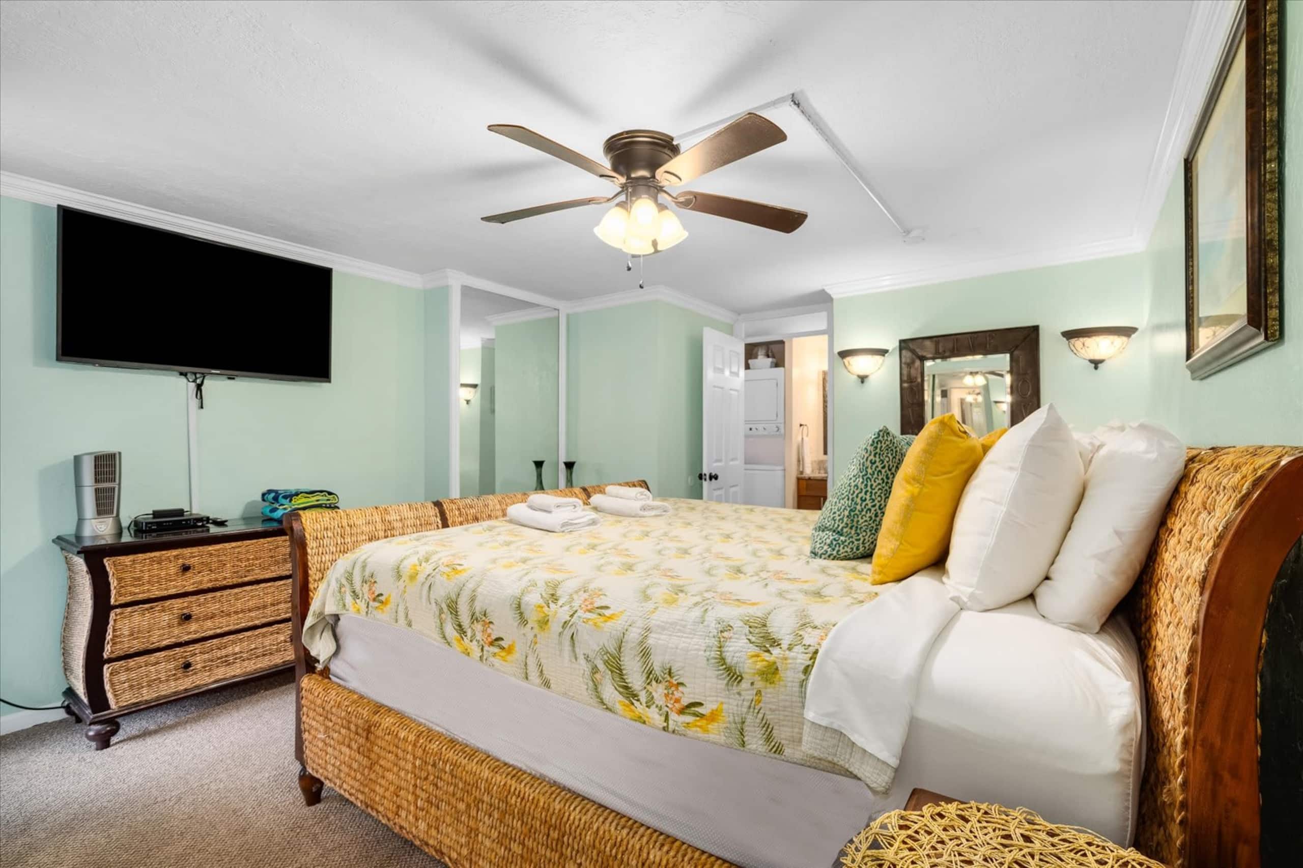 Condo in Hauula · ★4.57 · 1 bedroom · 2 beds · 1 private bath - Image 5